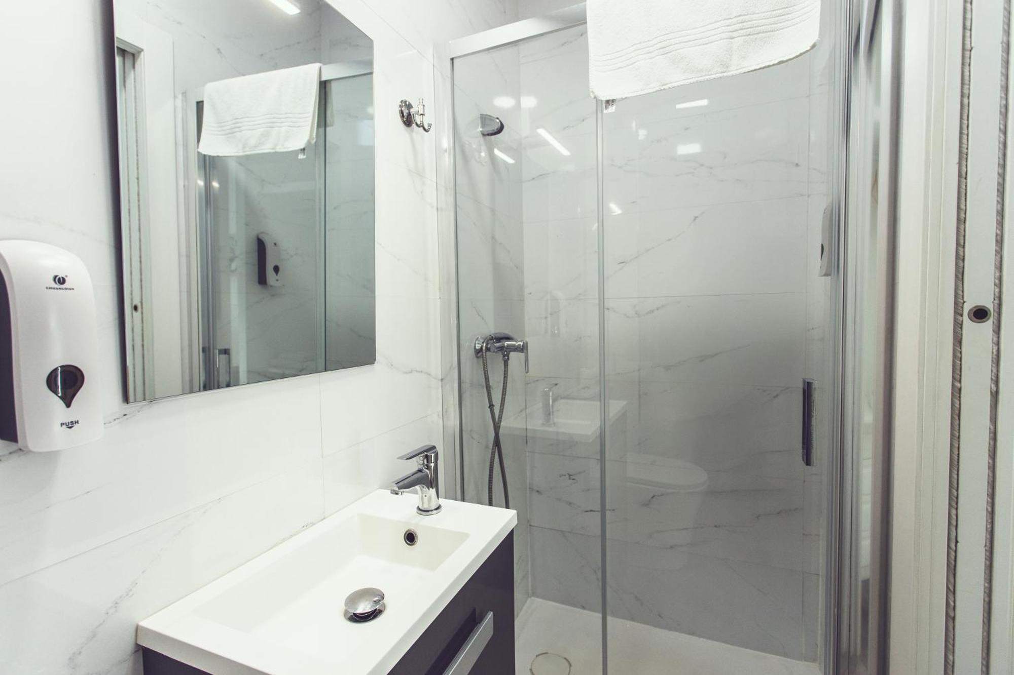 Habitaciones El Olivo, Calidad Y Reformardo อูเบดา ภายนอก รูปภาพ