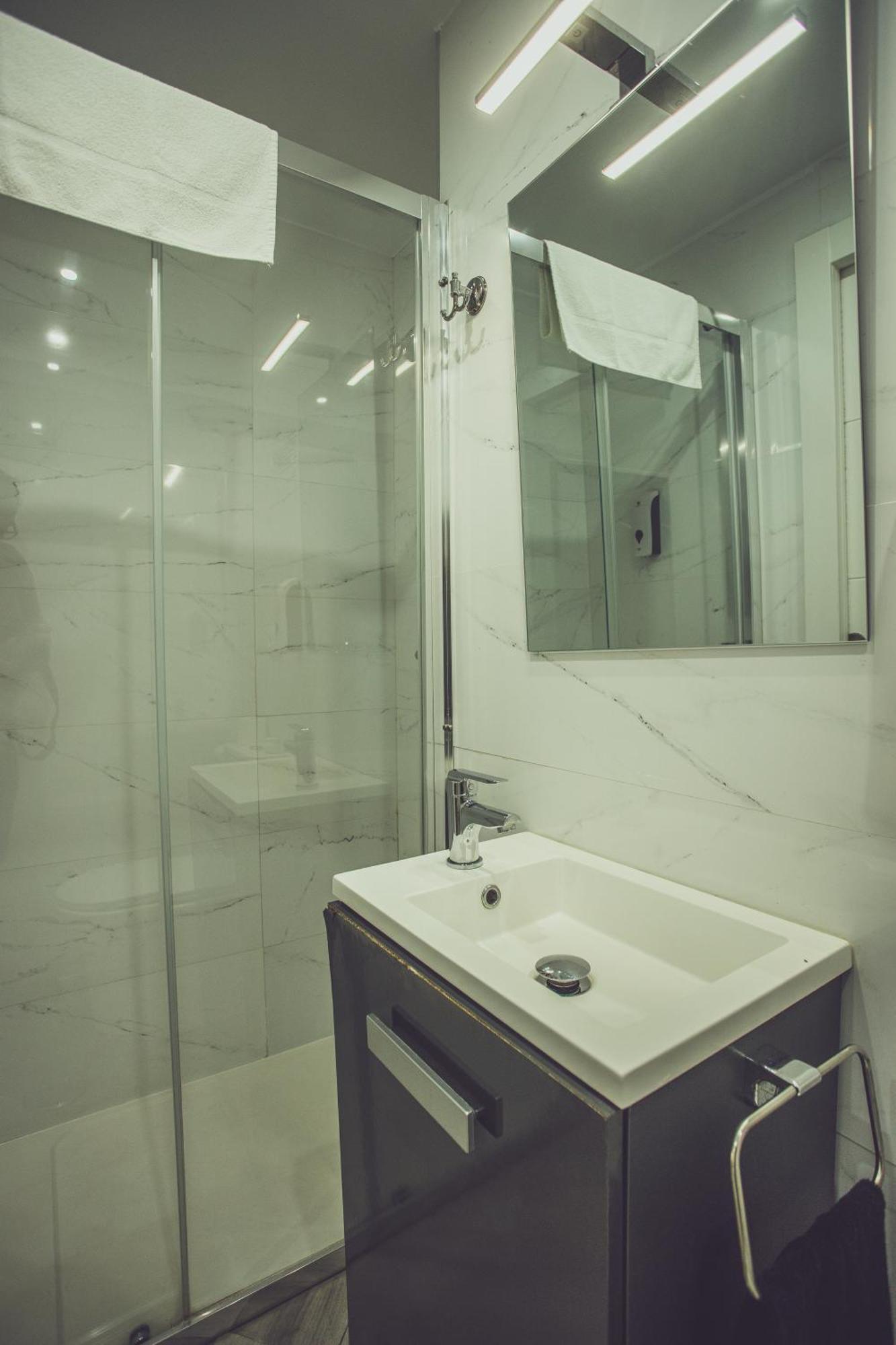 Habitaciones El Olivo, Calidad Y Reformardo อูเบดา ภายนอก รูปภาพ