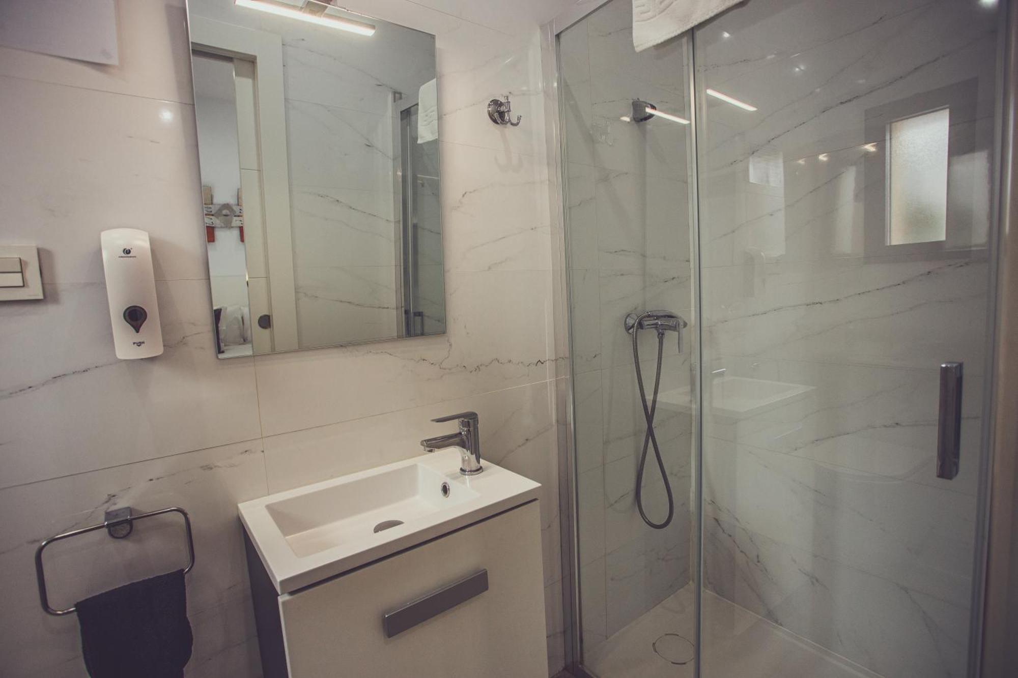Habitaciones El Olivo, Calidad Y Reformardo อูเบดา ภายนอก รูปภาพ